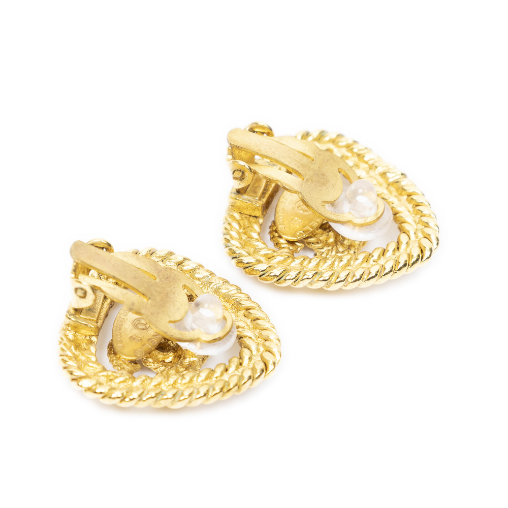 Chanel CC Triangle Clip On Earrings - Picture 2 of 3